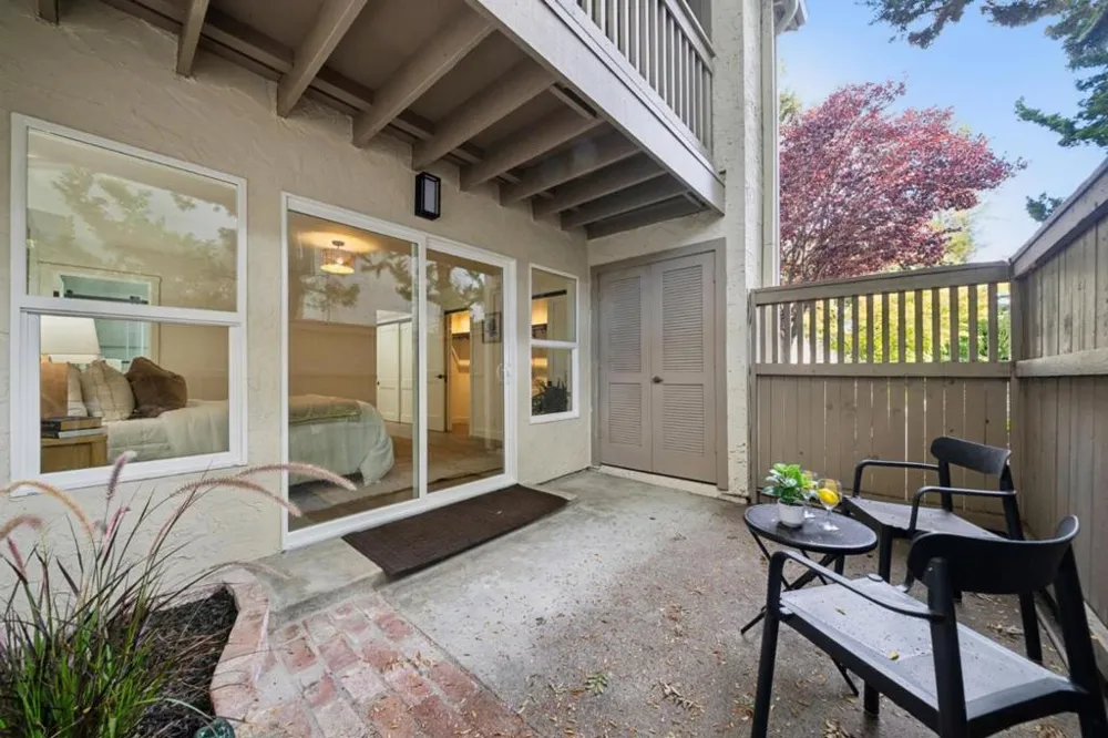 19417 Vineyard Lane Saratoga, CA 95070