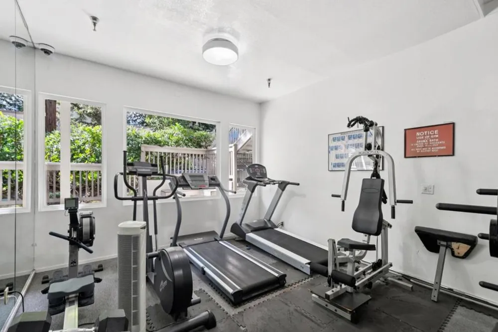 19417 Vineyard Lane Saratoga, CA 95070