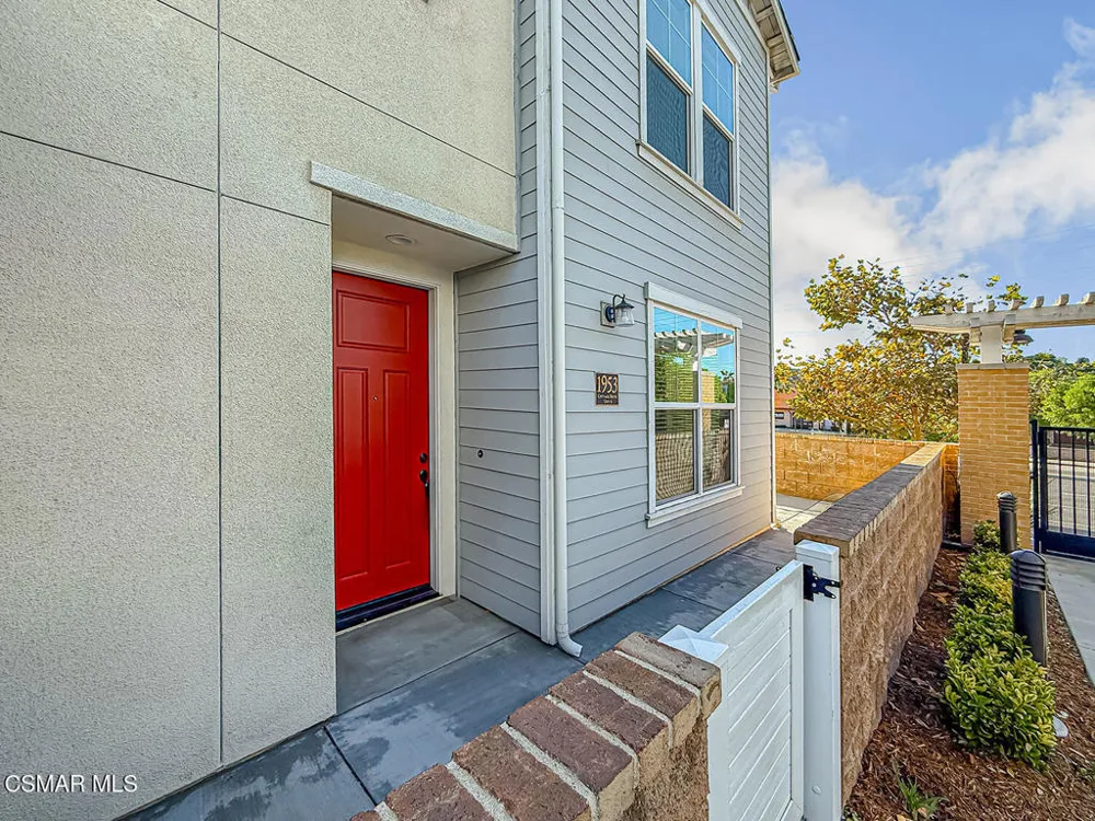 1953 Cottage Drive #6 Simi Valley, CA 93065