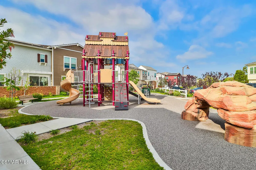 1953 Cottage Drive #6 Simi Valley, CA 93065