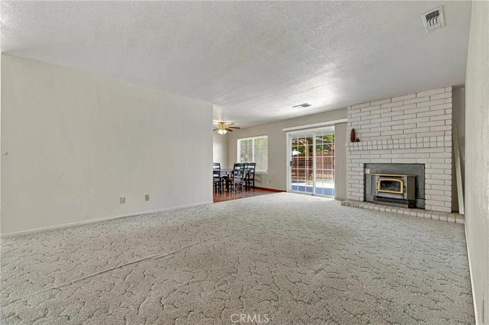 3311 Shamrock Merced, CA 95340