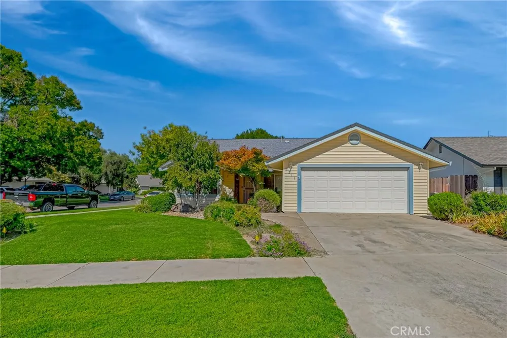 3311 Shamrock Merced, CA 95340