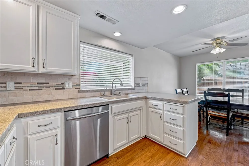 3311 Shamrock Merced, CA 95340