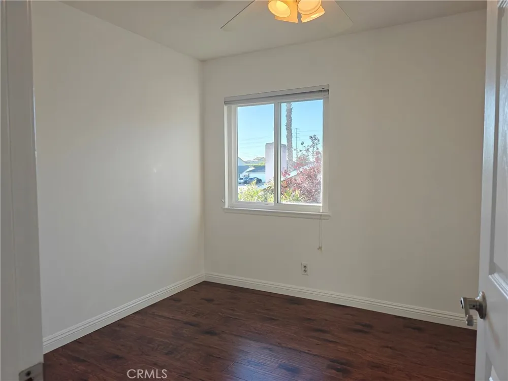 25831 Chapel Hill Drive Lake Forest, CA 92630