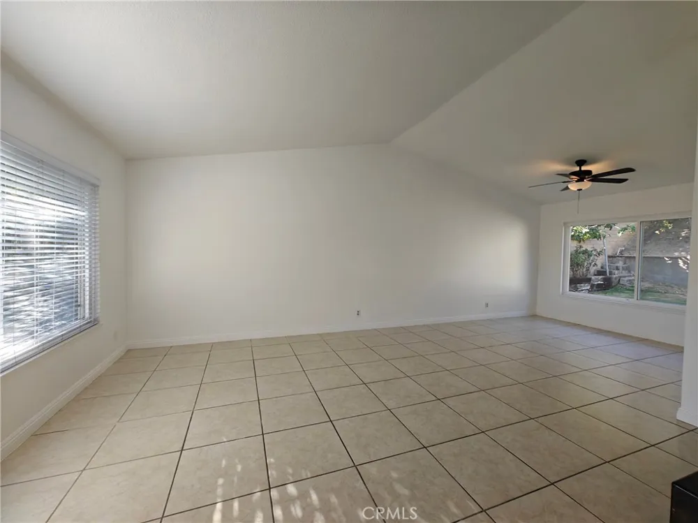 25831 Chapel Hill Drive Lake Forest, CA 92630