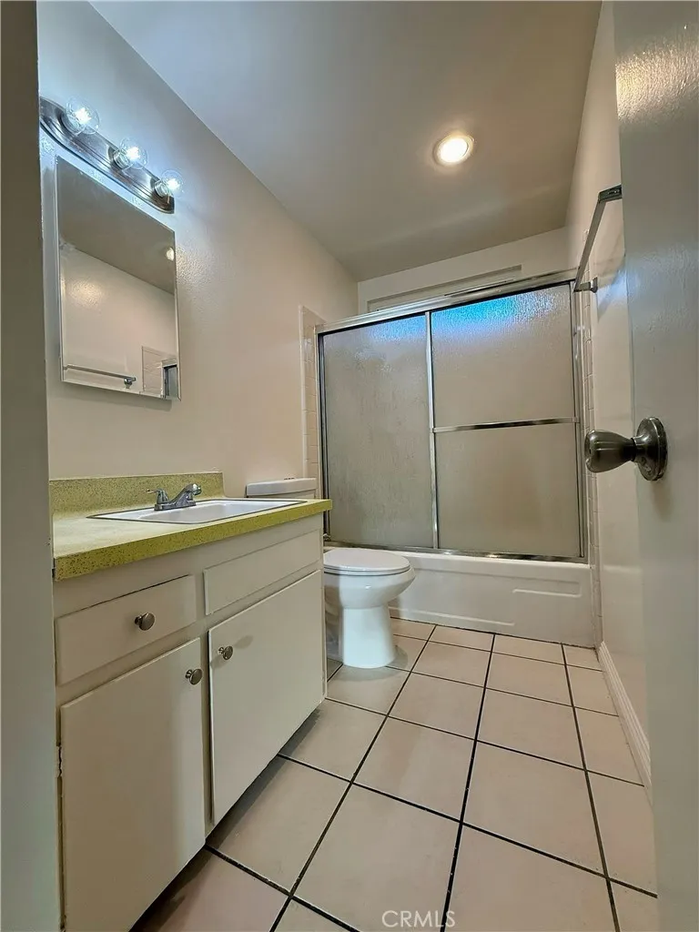 4584 Bandera Street #B Montclair, CA 91763