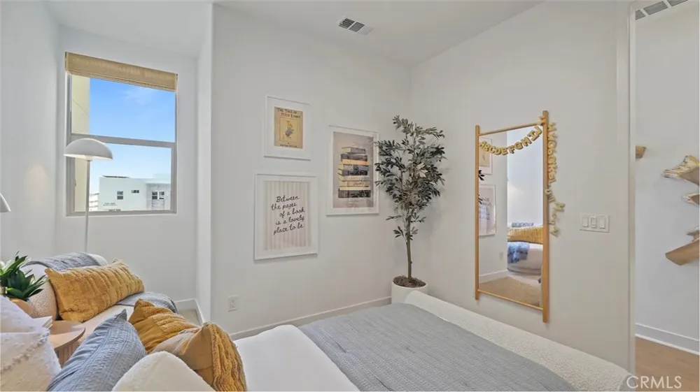 1298 Hummingbird Place Montebello, CA 90640