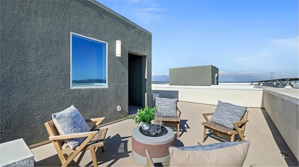 1298 Hummingbird Place Montebello, CA 90640