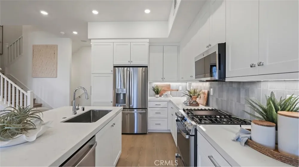 1298 Hummingbird Place Montebello, CA 90640