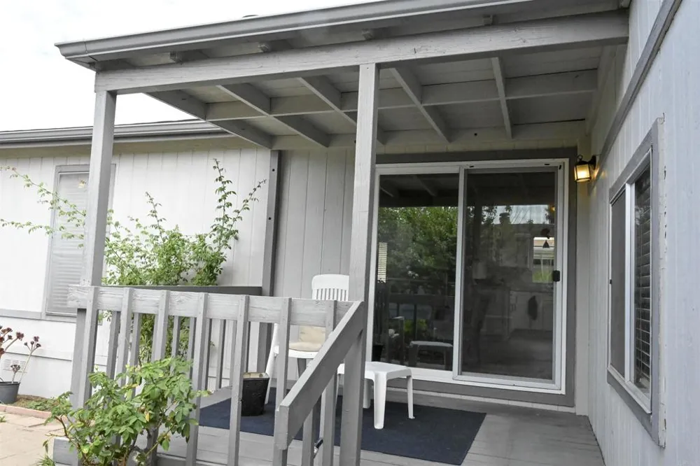 9255 Magnolia #243 Santee, CA 92071