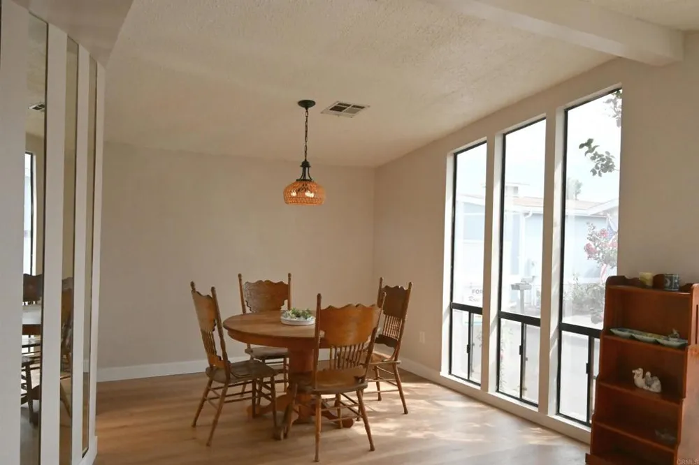 9255 Magnolia #243 Santee, CA 92071