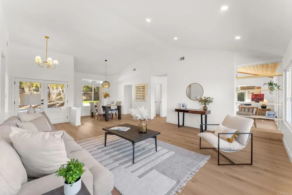 938 Evergreen Lane Vista, CA 92084