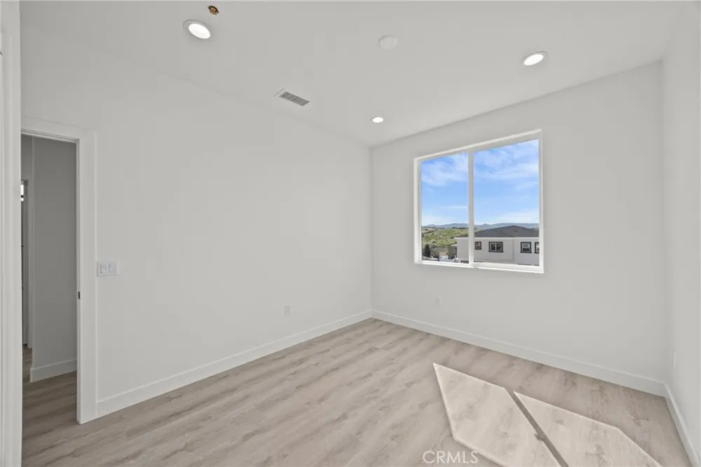 16765 La Bella Villa Riverside, CA 92503