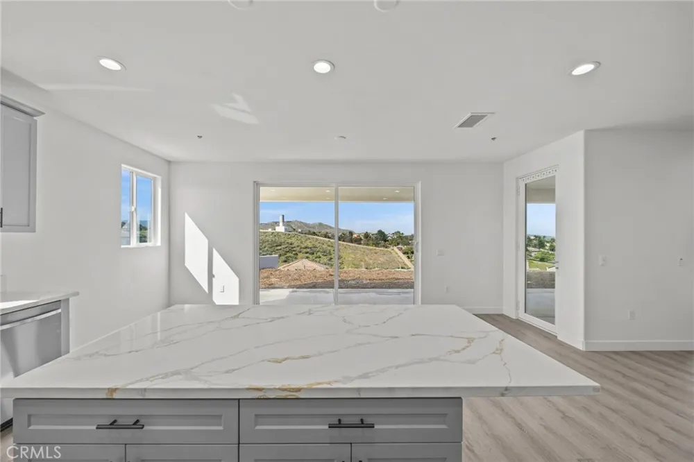 16765 La Bella Villa Riverside, CA 92503