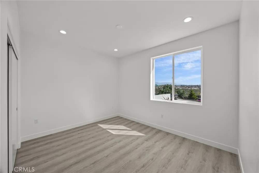 16765 La Bella Villa Riverside, CA 92503