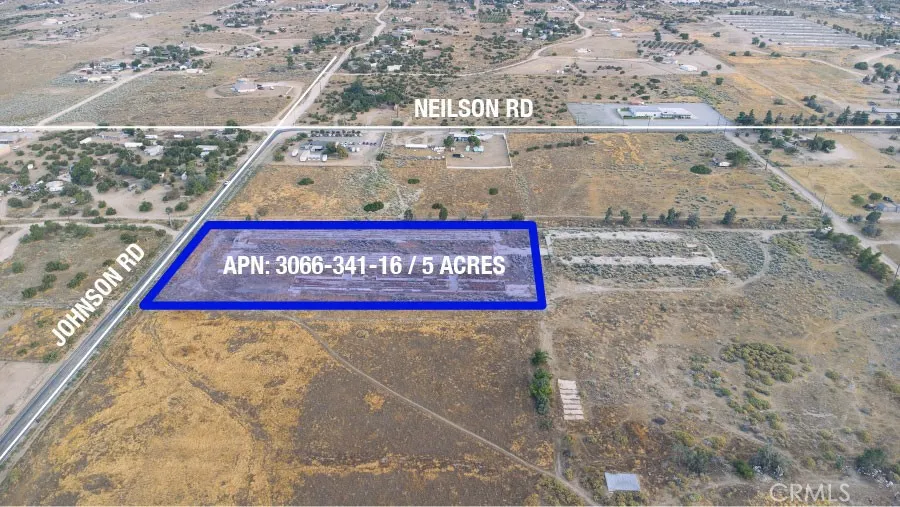 9428 JOHNSON RD Phelan, CA 92371
