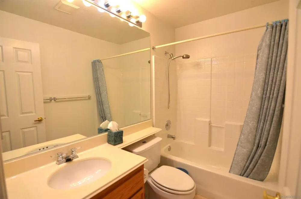 970 Somerset Ct. #Unit C Chula Vista, CA 91915