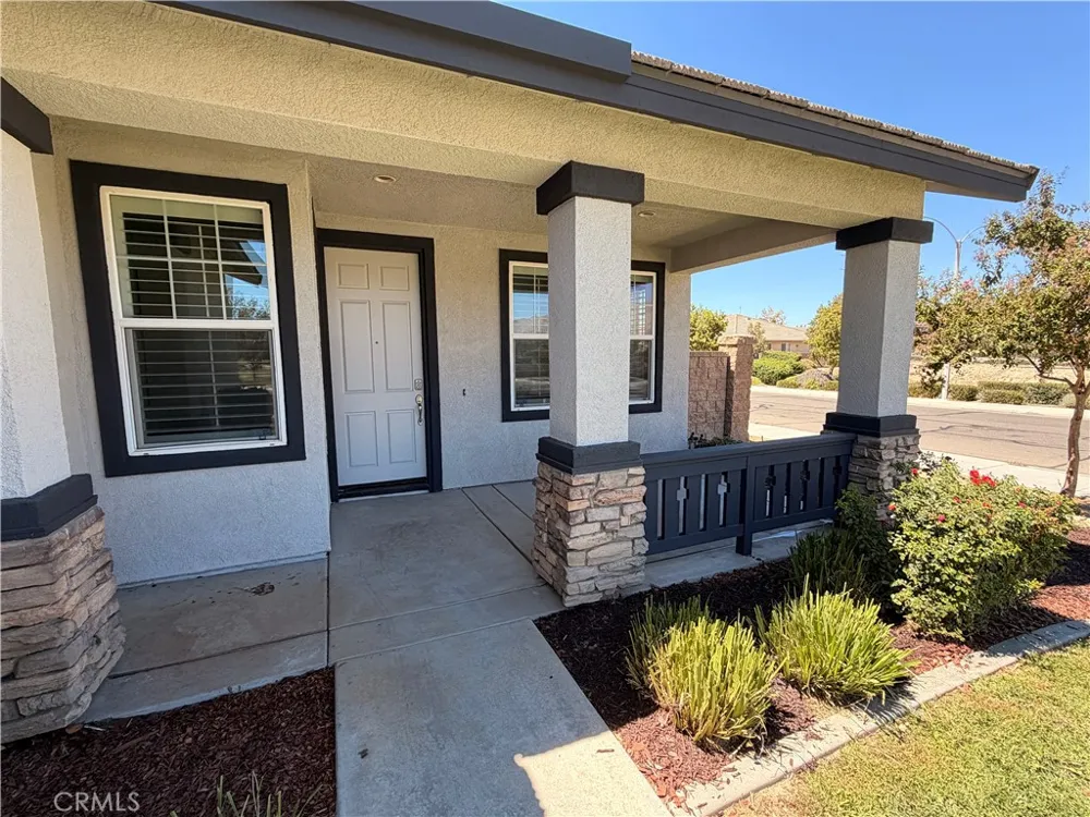 116 Fox Trotter San Jacinto, CA 92582