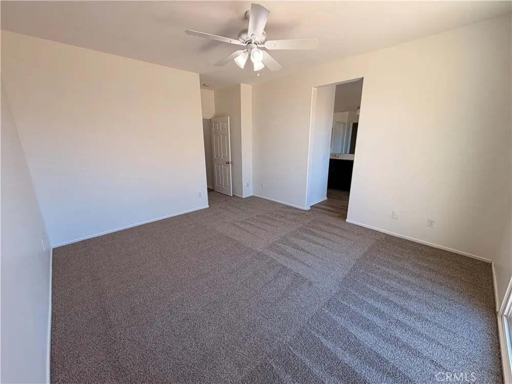 116 Fox Trotter San Jacinto, CA 92582