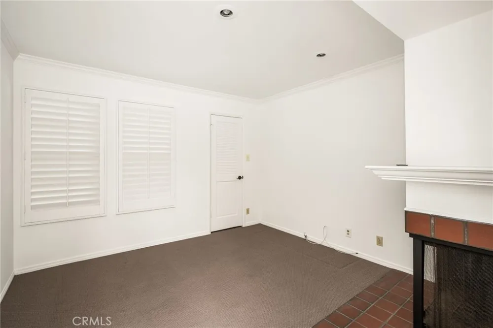 68 Surfside Avenue Surfside, CA 90740