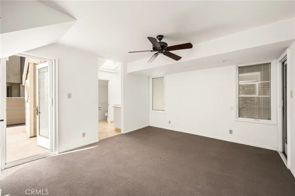 68 Surfside Avenue Surfside, CA 90740