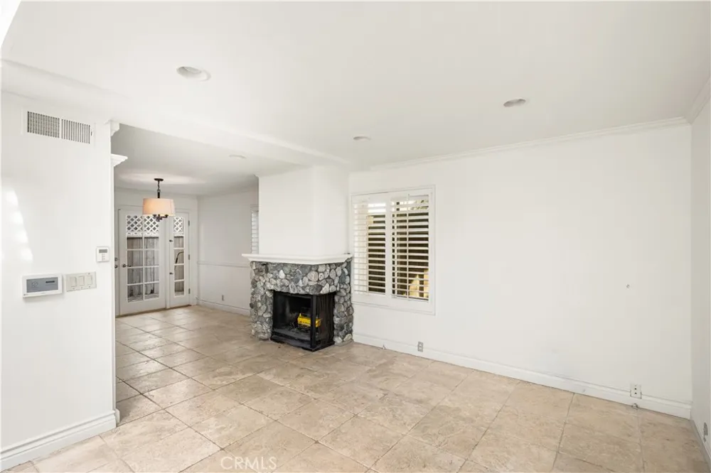 68 Surfside Avenue Surfside, CA 90740