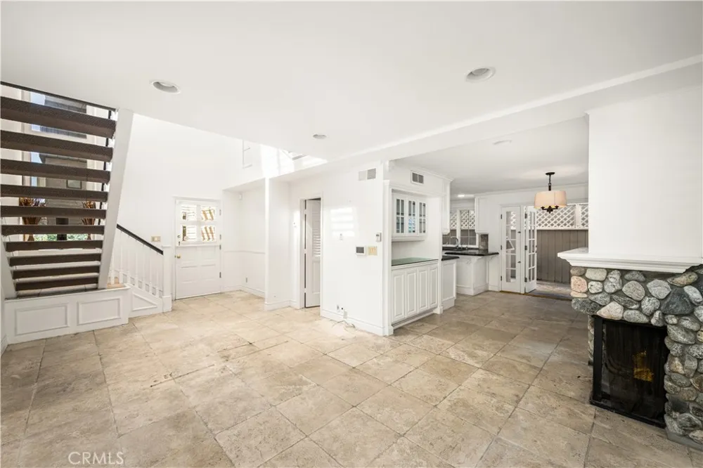 68 Surfside Avenue Surfside, CA 90740