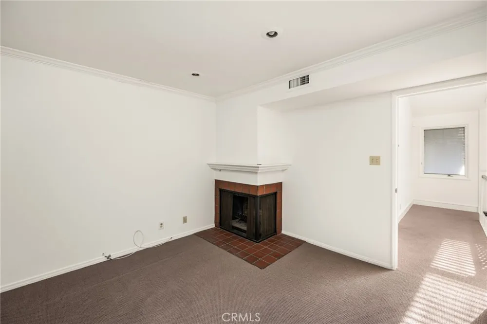 68 Surfside Avenue Surfside, CA 90740