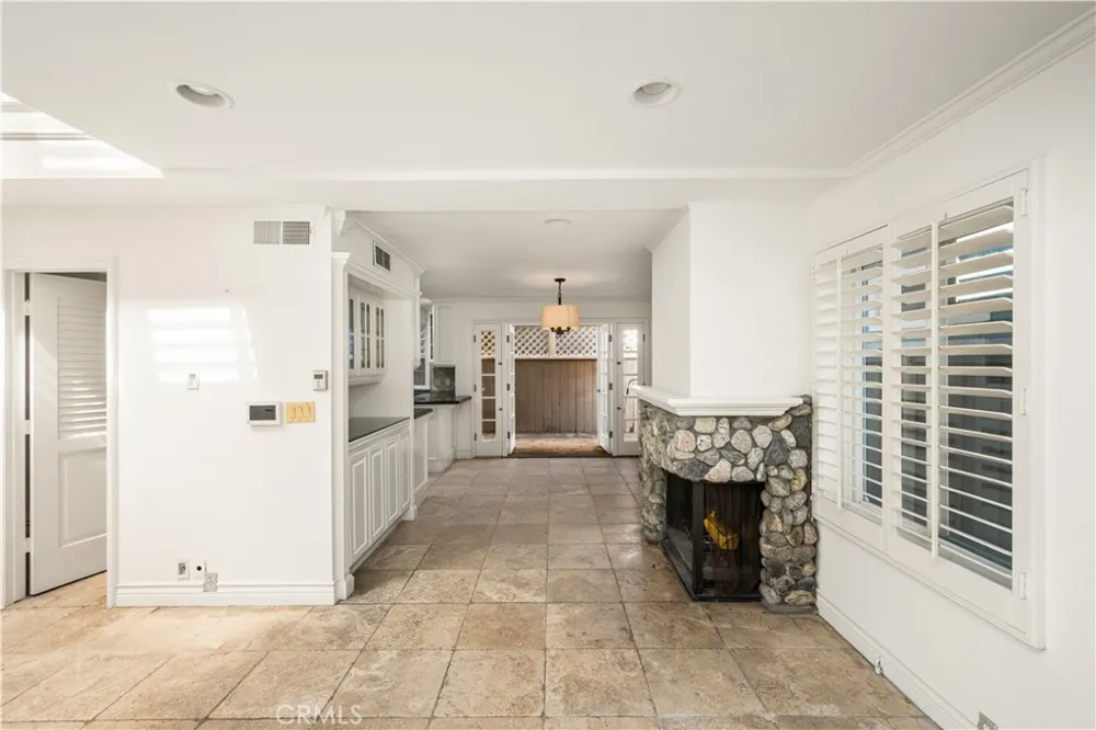 68 Surfside Avenue Surfside, CA 90740