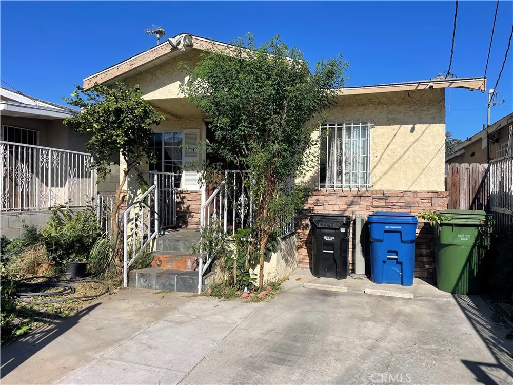9568 Maie Los Angeles, CA 90002