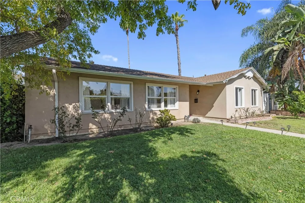 11201 Petit Avenue Los Angeles, CA 91344