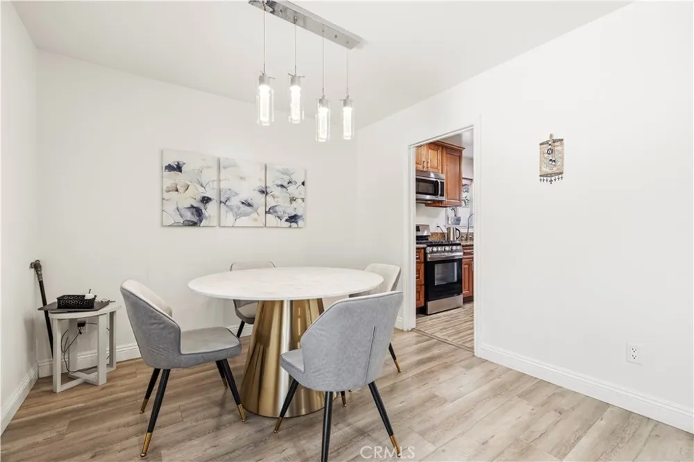11201 Petit Avenue Los Angeles, CA 91344