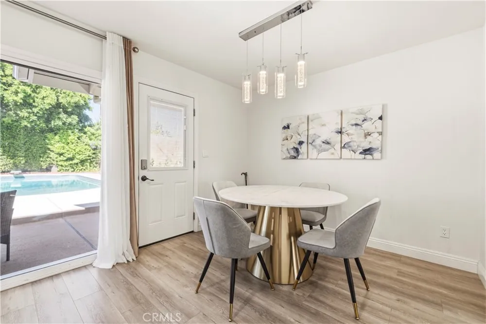 11201 Petit Avenue Los Angeles, CA 91344