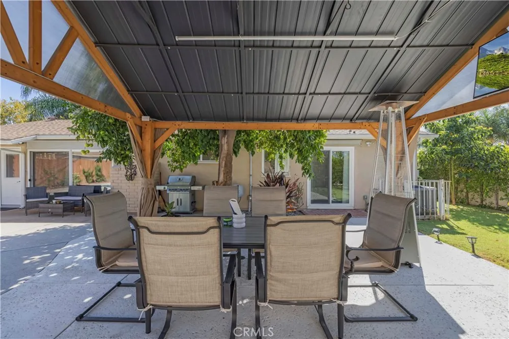 11201 Petit Avenue Los Angeles, CA 91344