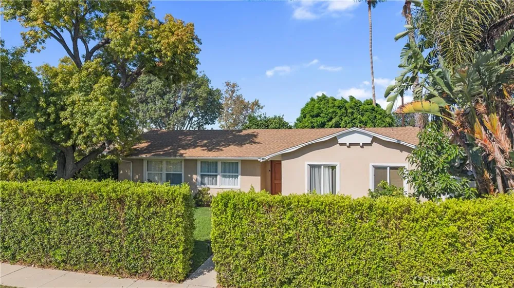 11201 Petit Avenue Los Angeles, CA 91344
