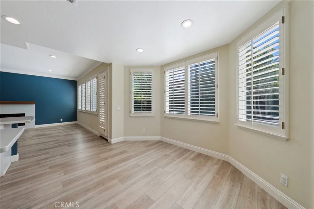 16 Faith Irvine, CA 92612
