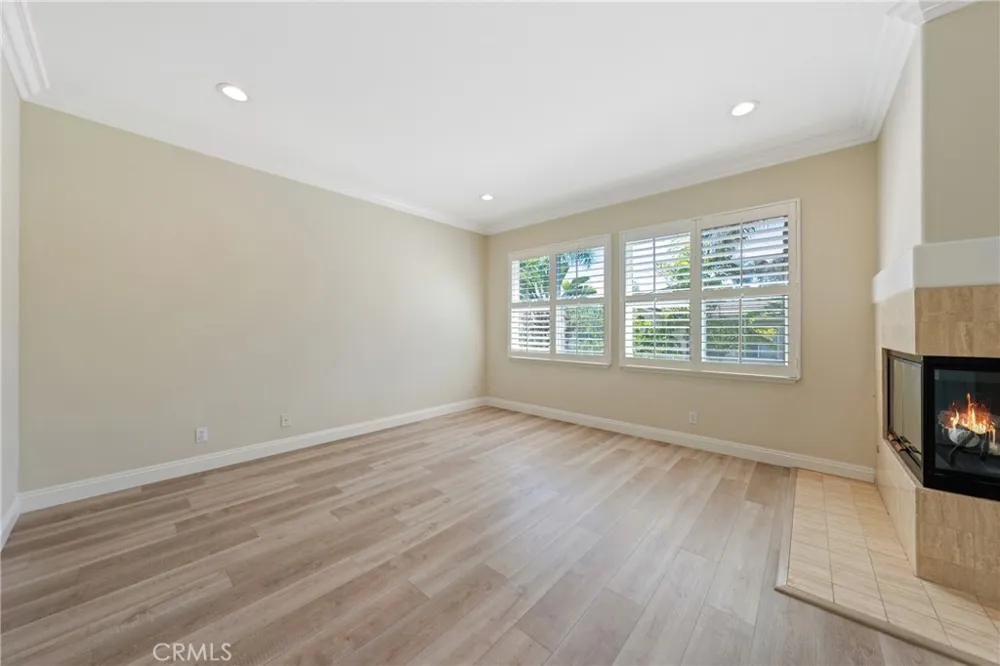 16 Faith Irvine, CA 92612