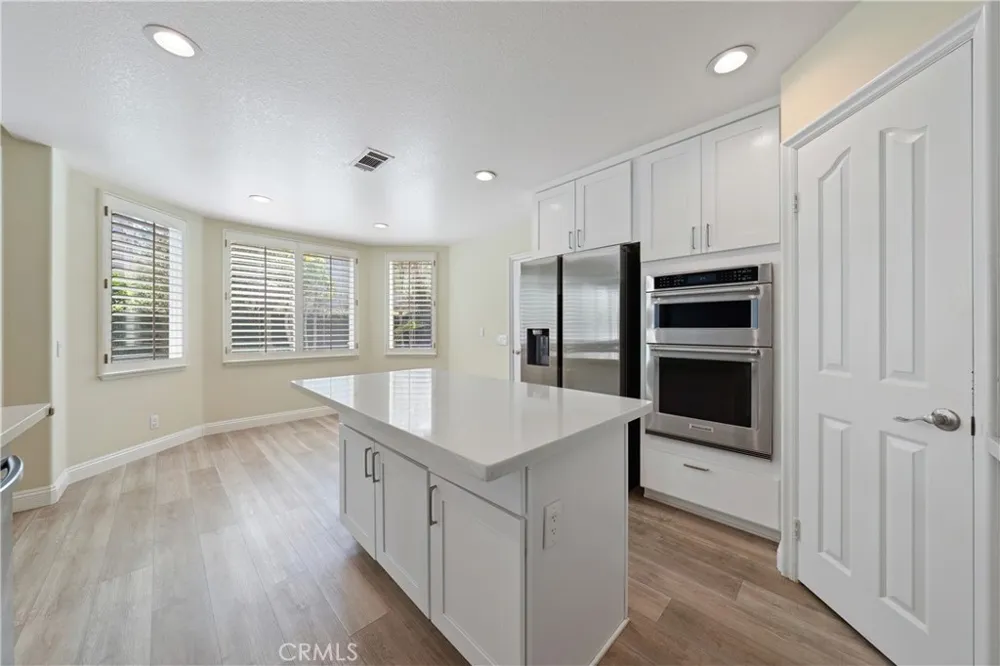 16 Faith Irvine, CA 92612