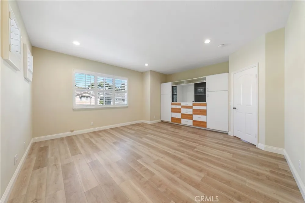 16 Faith Irvine, CA 92612