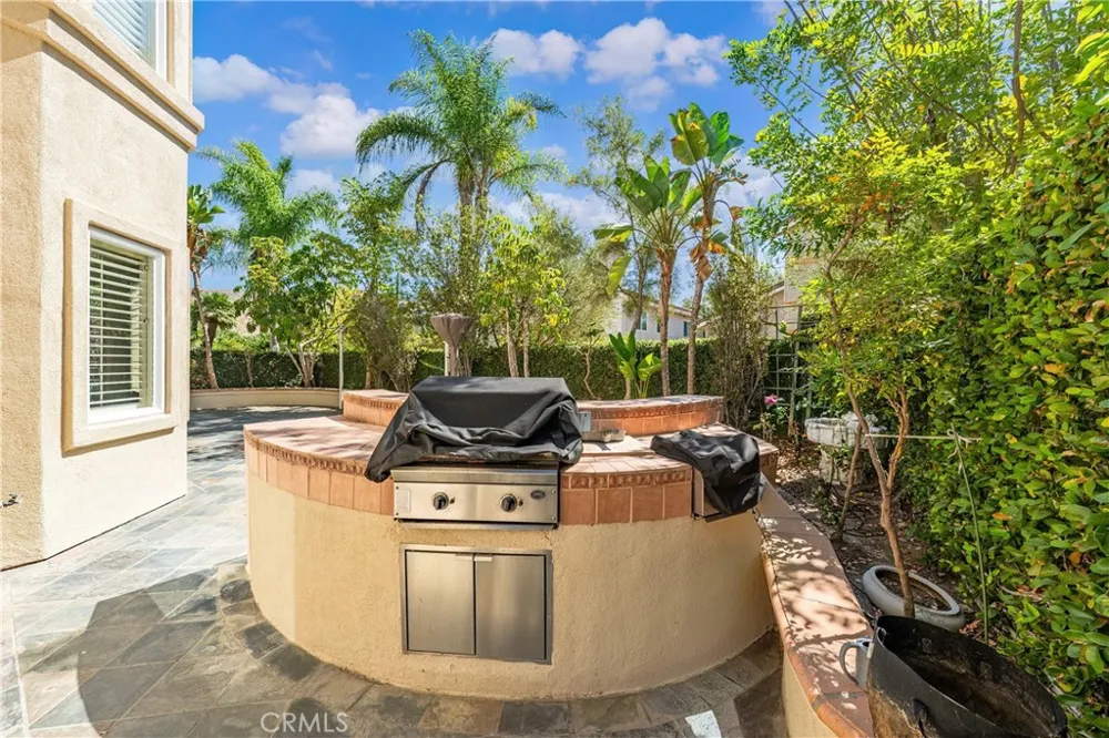 16 Faith Irvine, CA 92612
