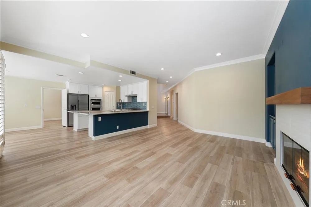16 Faith Irvine, CA 92612
