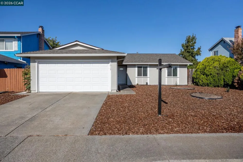 1012 Humphrey Dr Suisun City, CA 94585