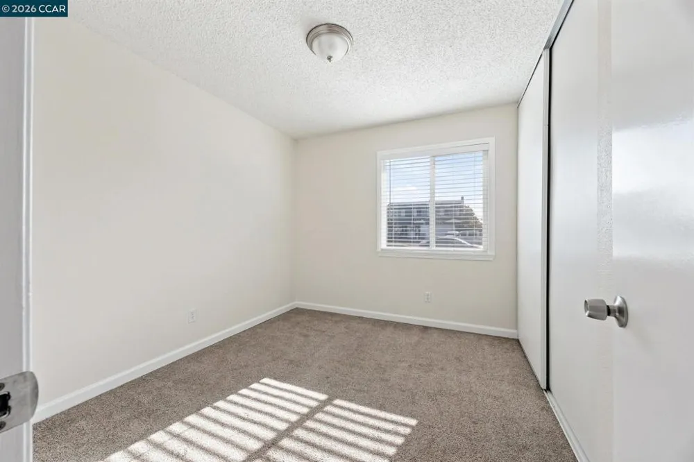 1012 Humphrey Dr Suisun City, CA 94585