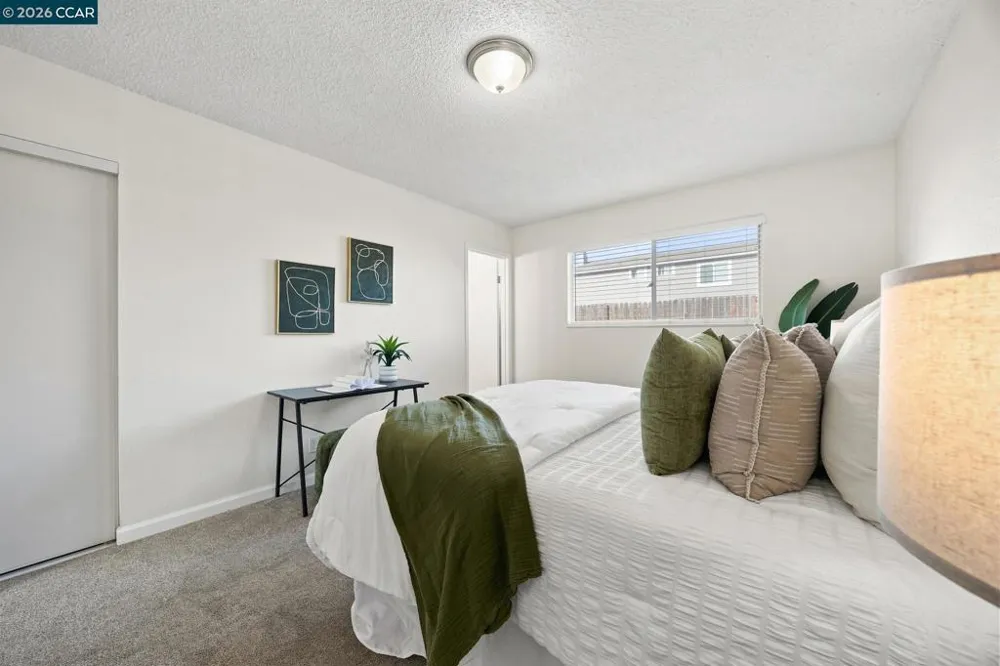 1012 Humphrey Dr Suisun City, CA 94585