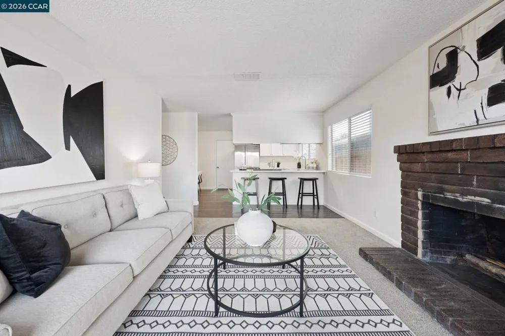 1012 Humphrey Dr Suisun City, CA 94585