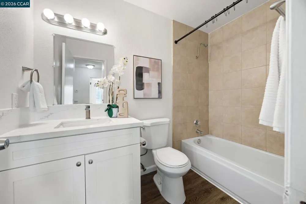 1012 Humphrey Dr Suisun City, CA 94585