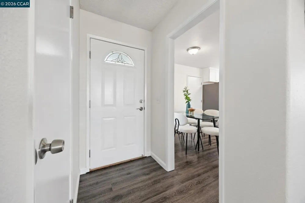 1012 Humphrey Dr Suisun City, CA 94585