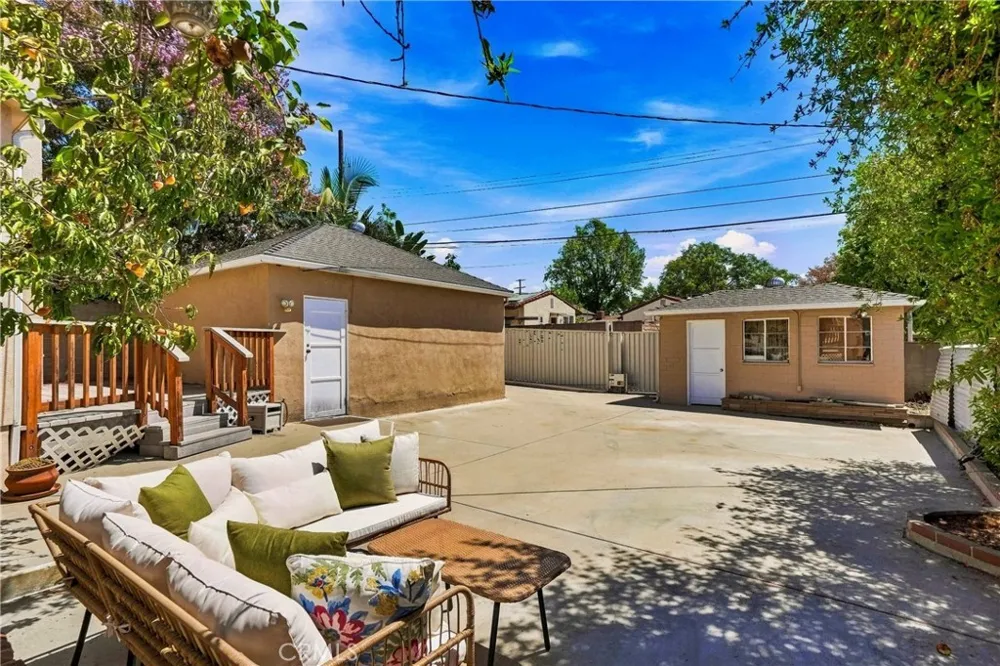 730 E Fairmount Road Burbank, CA 91501