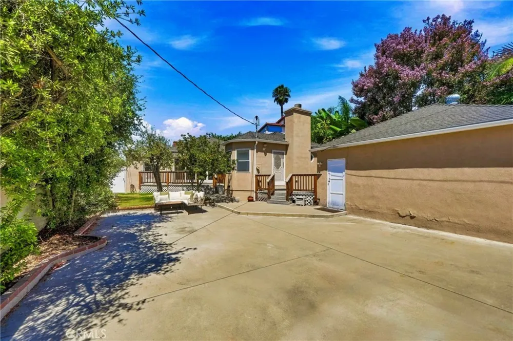 730 E Fairmount Road Burbank, CA 91501