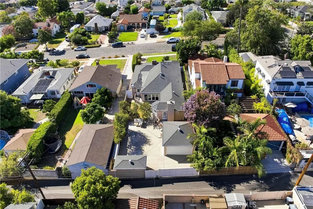 730 E Fairmount Road Burbank, CA 91501
